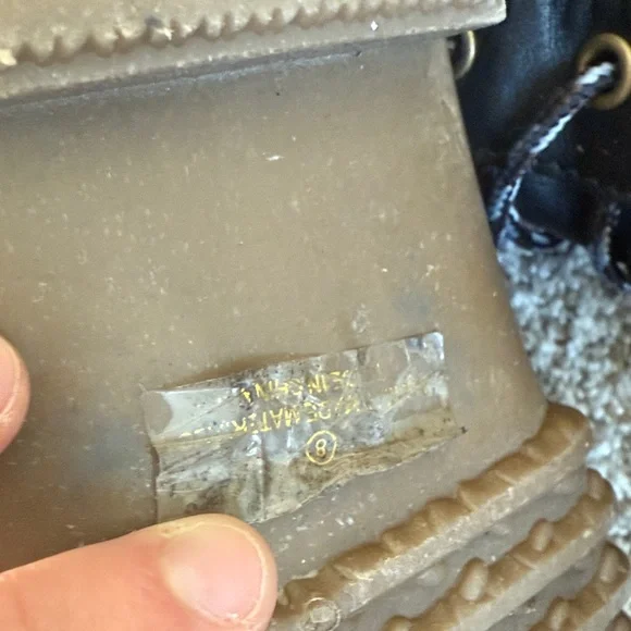 Black duck boots (rain boots) size 8 - Picture 6 of 7